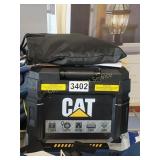 CAT 1750 A BATTERY JUMP STARTER BOX