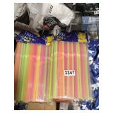 2 PKS OF STRAWS