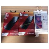 3 IPHONE SCREEN PROTECTORS
