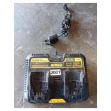 DEWALT  12V BATTERY CHARGER