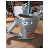 FEED SPREADER