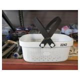 SMALL BASKET