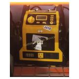 CAT 1000A 120 PSI JUMP STARTER BOX AS IS
