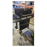 CHARBROIL 4 BURNER BBQ PIT