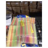 5 PKS OF STRAWS