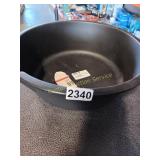 PLASTIC PAN