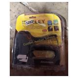 STAPLE GUN