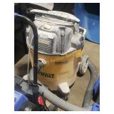 DEWALT WET DRY VACUUM