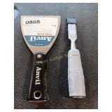 PUTTY KNIFE & SCRAPER