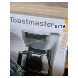 12 CUP COFFEE MAKER