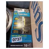 TOGGLE BOLTS
