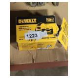 DEWALT 12V BATTERY