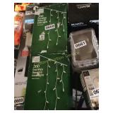 2 BOXS OF 200 DOME LED ICICLE LIGHTS
