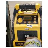 CAT 1000A 120 PSI JUMP STARTER BOX
