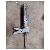 CAULKING GUN