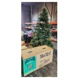 7.5FT CHRISTMAS TREE