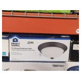 13 IN ROUND FLUSHMOUNT LIGHT