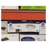 13 IN ROUND FLUSHMOUNT LIGHT