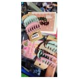 HAIR CLIPS & HOLIDAY CARDS