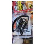 2 STEREO HEADPHONES