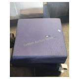 SEAT CUSHION