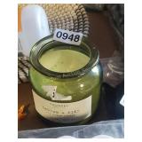 BALSAM AND PINE CANDLE