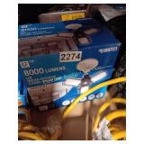 3 PANEL GARAGE LIGHT