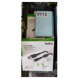 2 CHARGE CABLES & BATTERY PACK