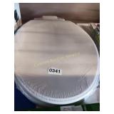 2 TOILET SEATS