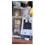 4 IPHONE/SAMSUNG PHONE CASES