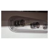LIGHT FIXTURE