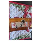 TABLE RUNNER