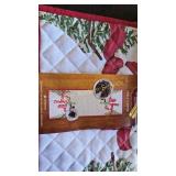 TABLE RUNNER