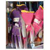 2 PAIR WOMAN WORK GLOVES
