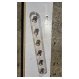 3  LIGHT FIXTURES