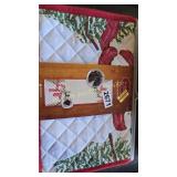TABLE RUNNER