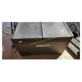 IGLOO ELECTRIC ICE CHEST