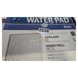 2 WATER PADS