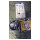 2 TUB/SHOWER TRIM KITS & BATH DRAIN