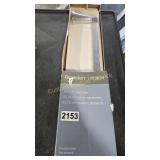 18" TOWEL BAR
