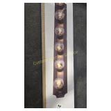 LIGHT FIXTURE