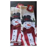 2 SETS OF KITCHEN TOWELS