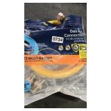 GAS CONNECTOR