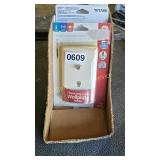 BOX OF 7 PHONE & COAX WALLPLATES