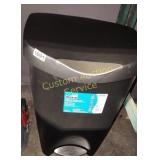 MOXIE STEP ON TRASH CAN