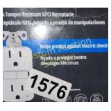 2 GFCI OUTLETS