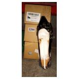 3 WOMENS SIZE 7 SHOES