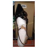 WOMENS SIZE 7 SHOES