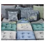 16CT VARIOUS CUSHIONS