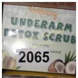 UNDERARM SCRUB
